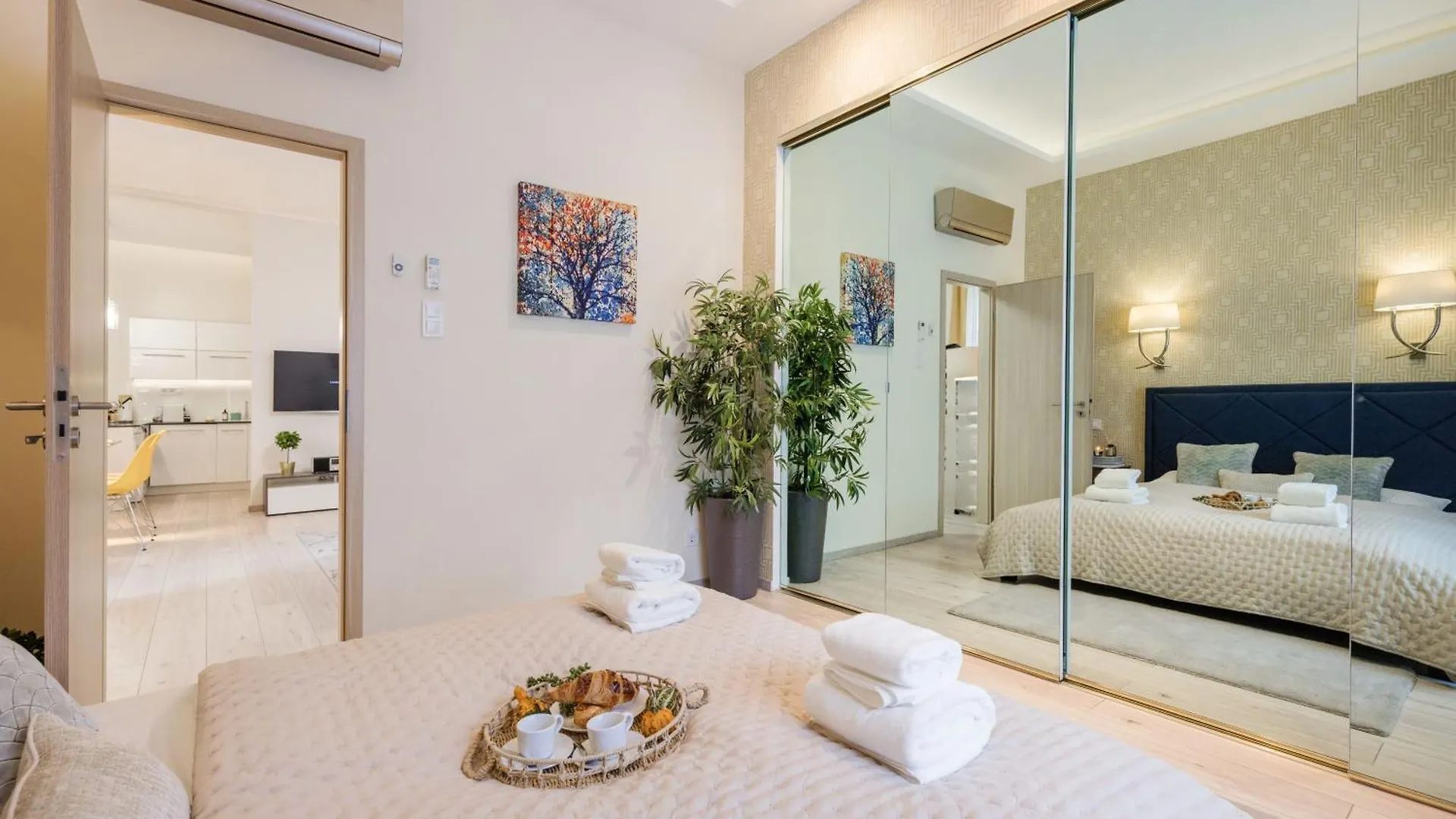Designer Luxury Home Next To Dohany Synagogue With Balcony 布达佩斯
